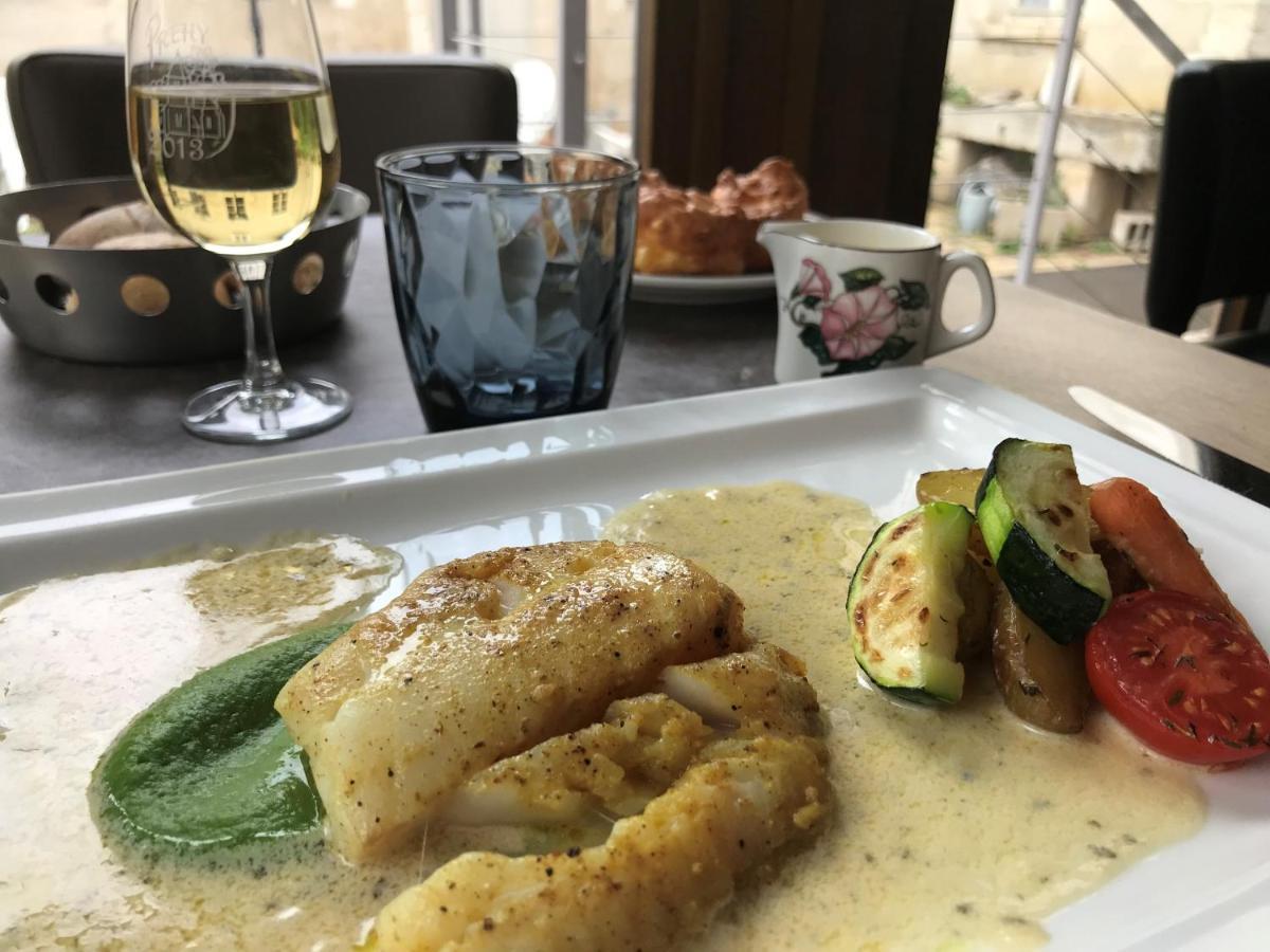 Logis Hotel - Le Relais Saint Vincent Ligny-le-Châtel Exteriör bild