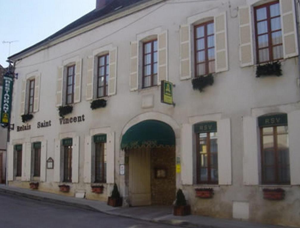 Logis Hotel - Le Relais Saint Vincent Ligny-le-Châtel Exteriör bild